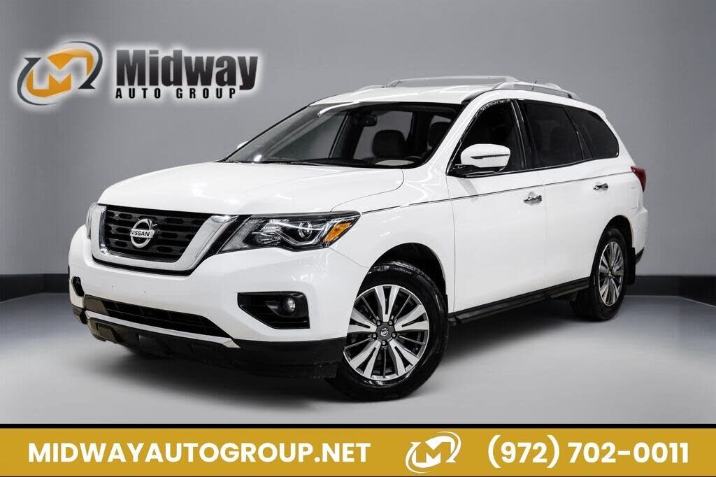 2017 NISSAN Pathfinder