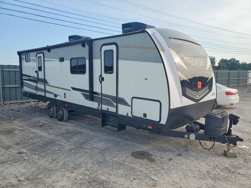 2022 CRUISER RV Radiance