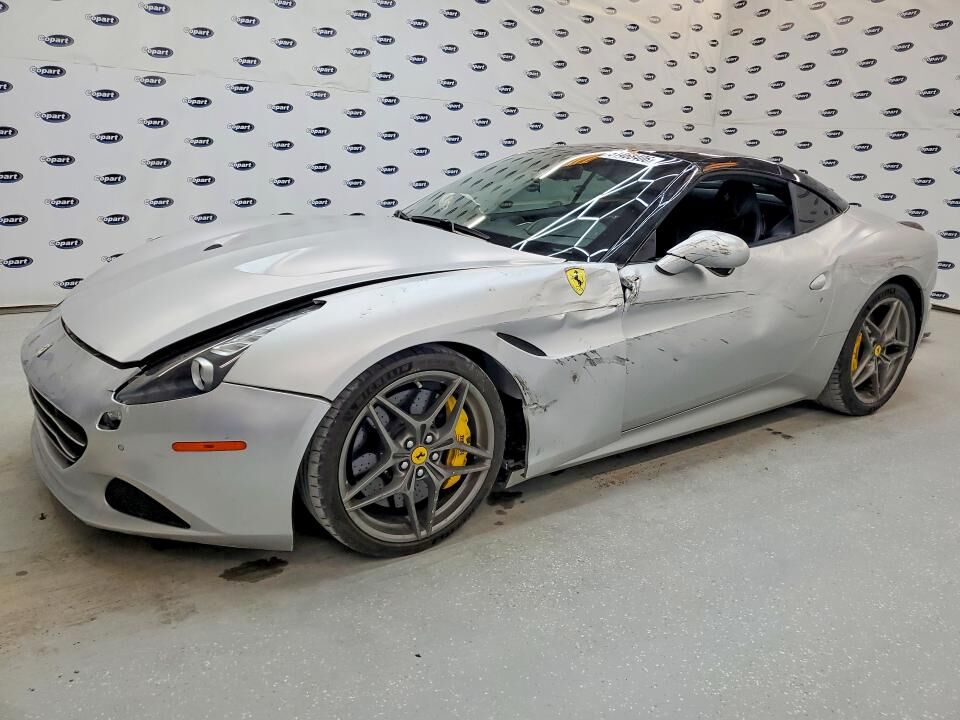 2017 FERRARI California T