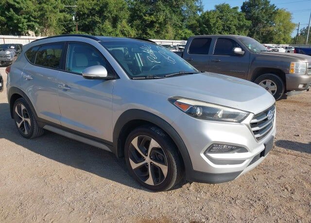 2018 HYUNDAI Tucson