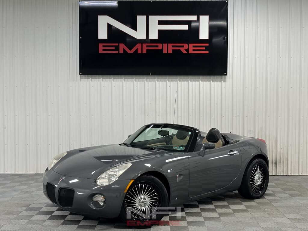 2008 PONTIAC Solstice
