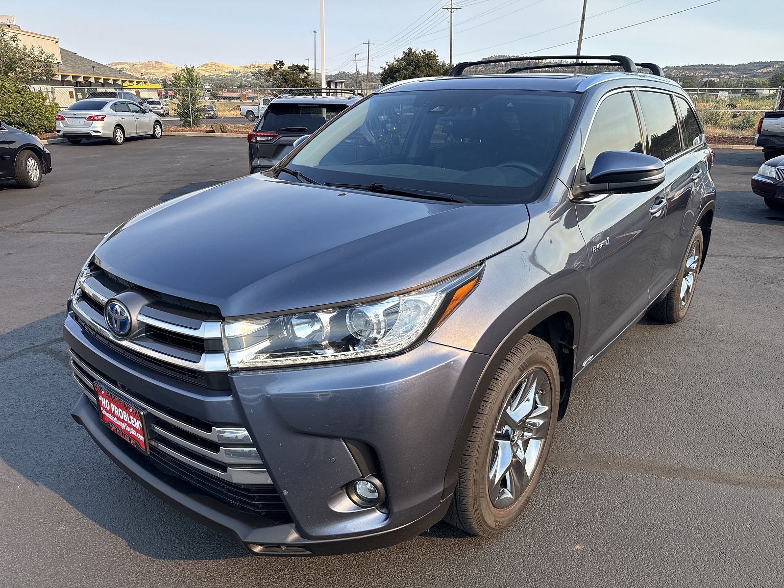 2019 TOYOTA Highlander
