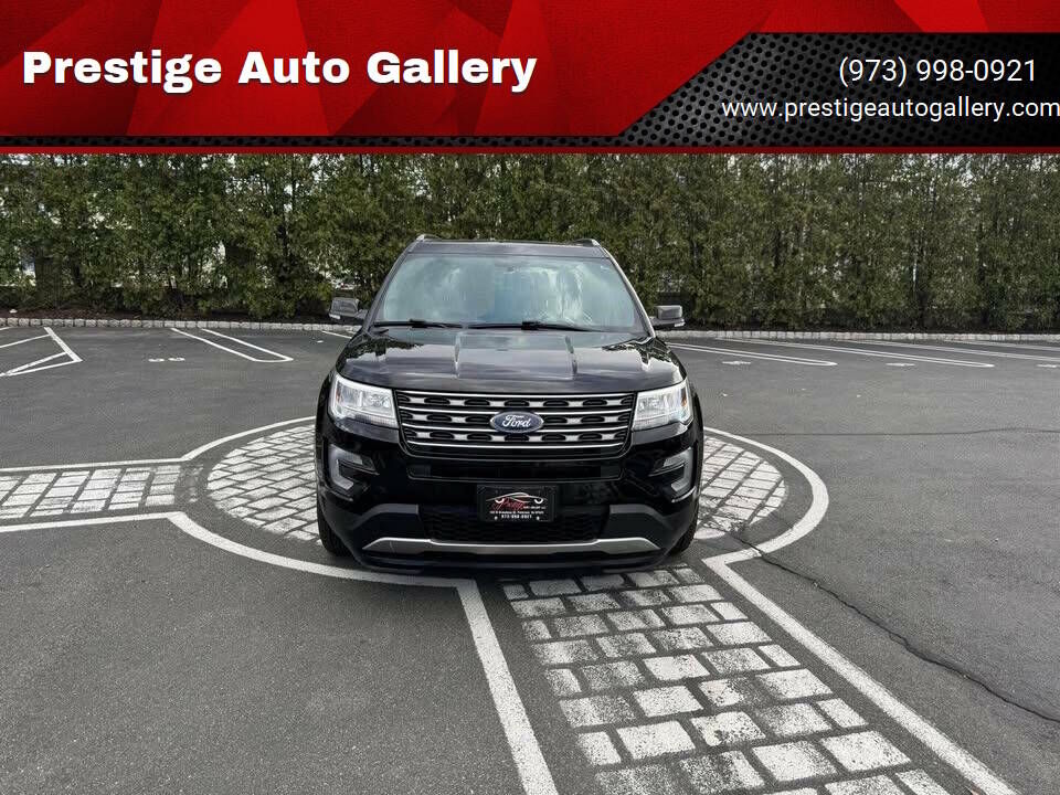 2017 FORD Explorer
