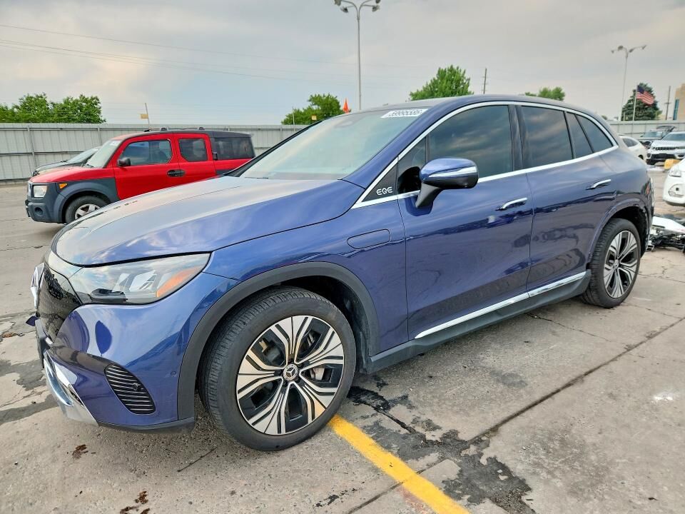 2023 MERCEDES-BENZ EQE-Class SUV