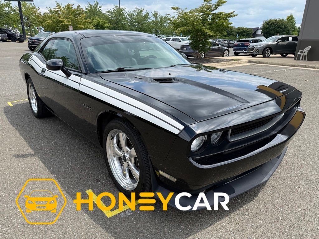 2013 DODGE Challenger