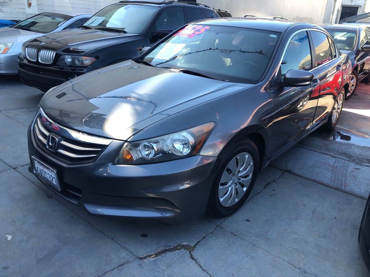 2012 HONDA Accord