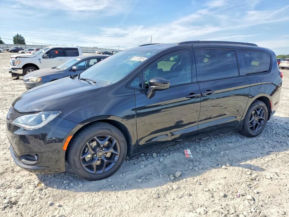 2020 CHRYSLER Pacifica