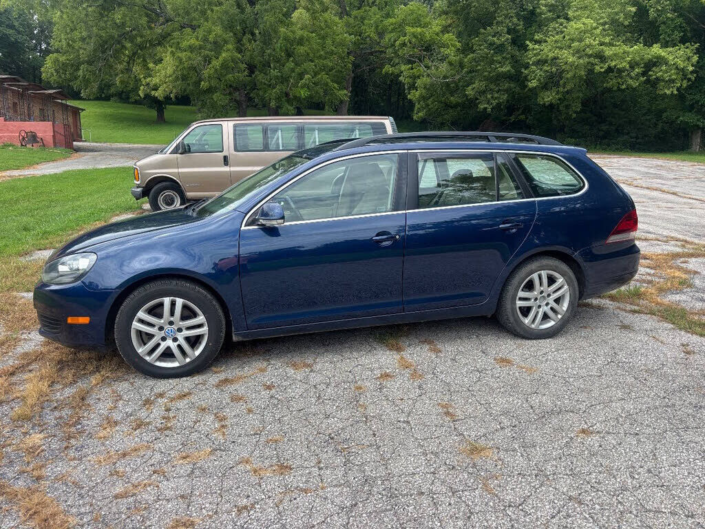 2012 VOLKSWAGEN Jetta SportWagen