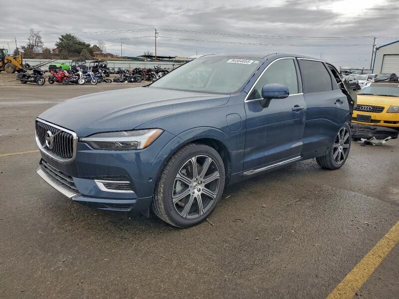 2021 VOLVO XC60
