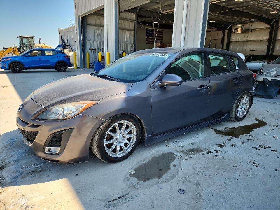 2010 MAZDA Mazda3