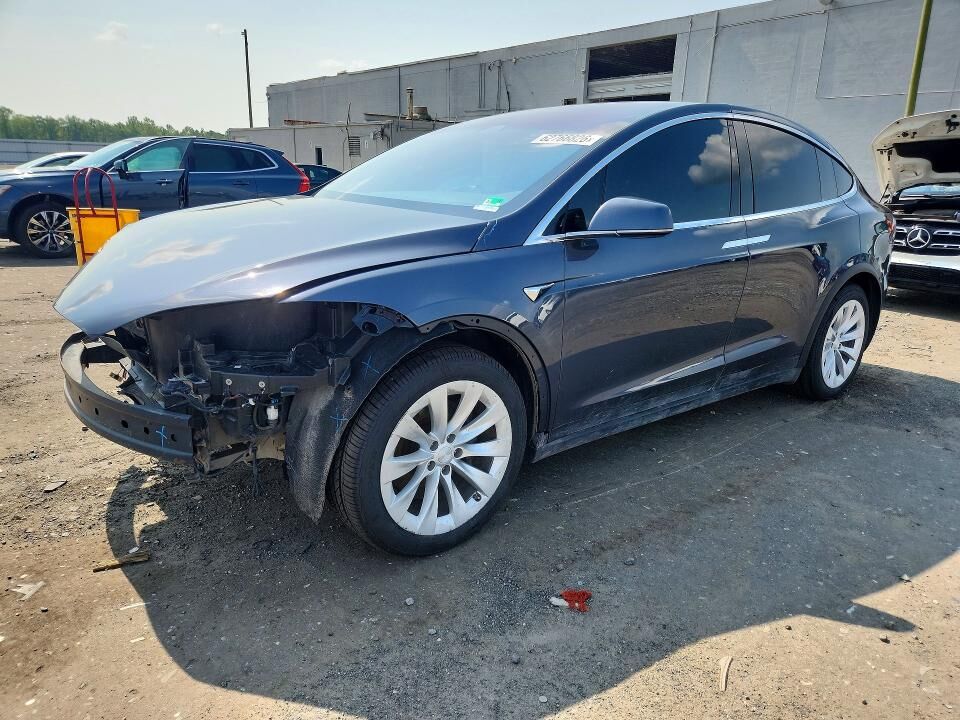 2017 TESLA Model X