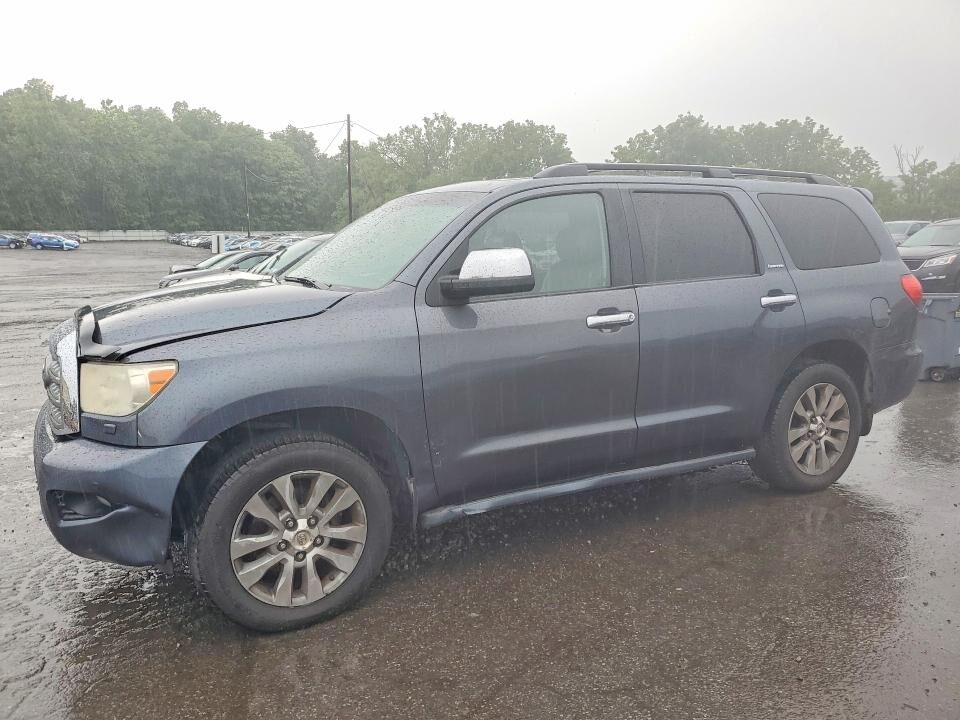 2010 TOYOTA Sequoia