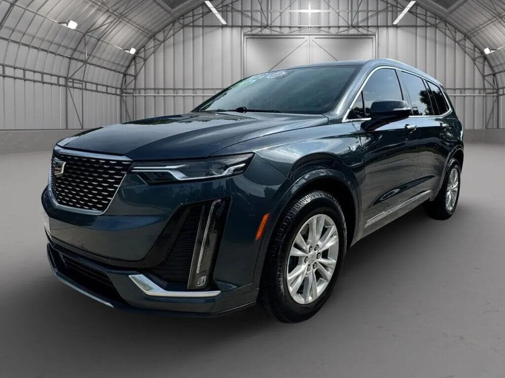 2021 CADILLAC XT6