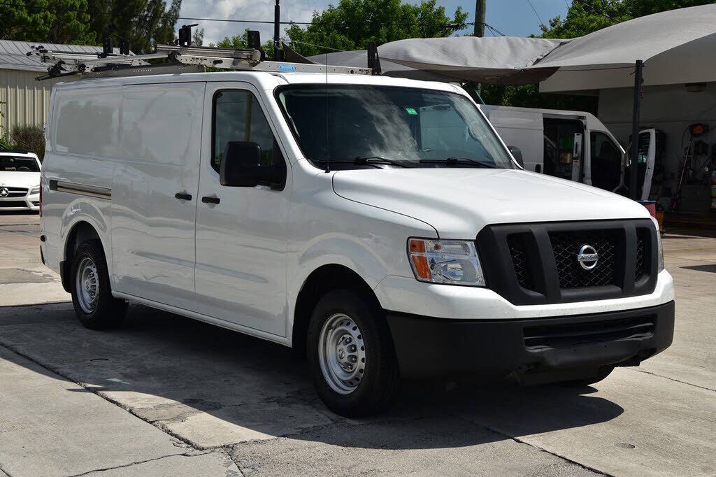 2018 NISSAN NV