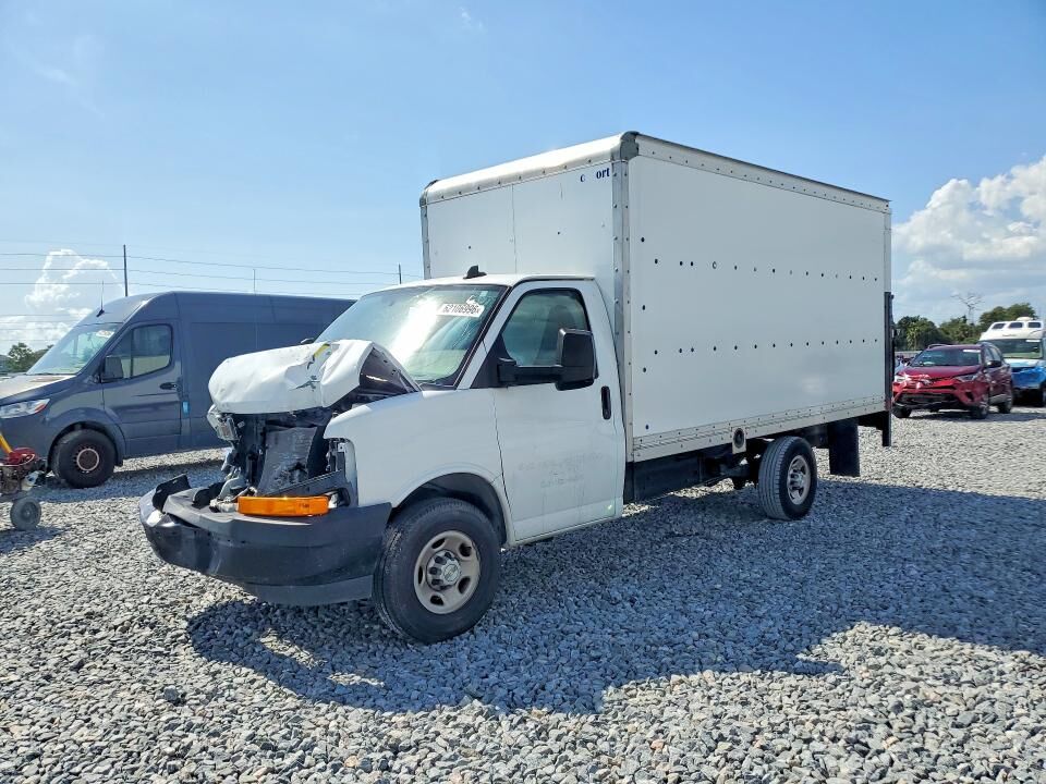 2023 CHEVROLET Express