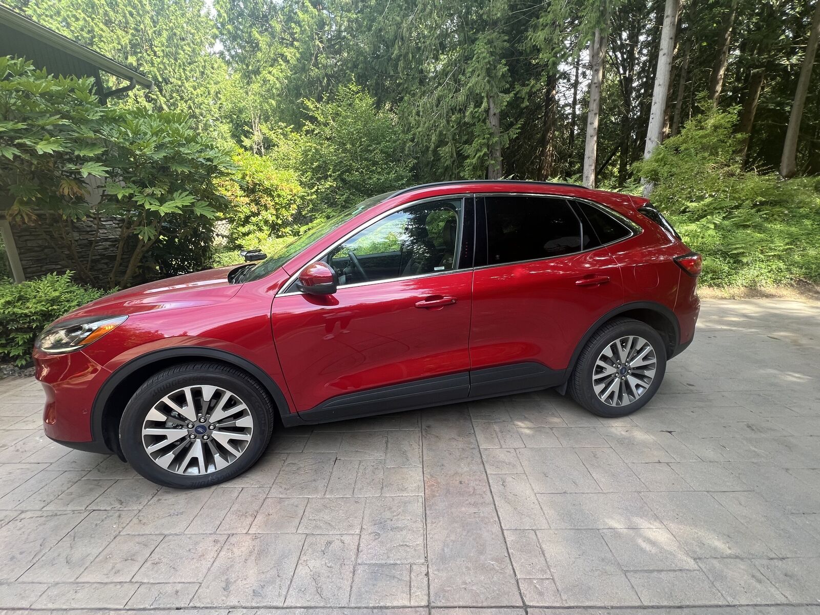 2020 FORD Escape