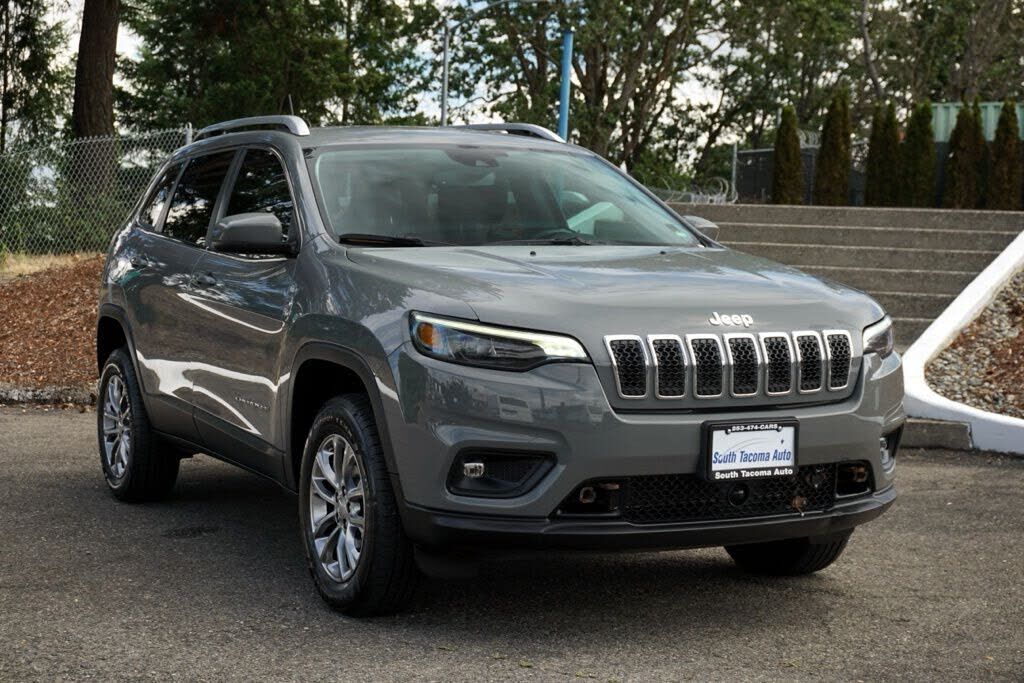 2021 JEEP Cherokee