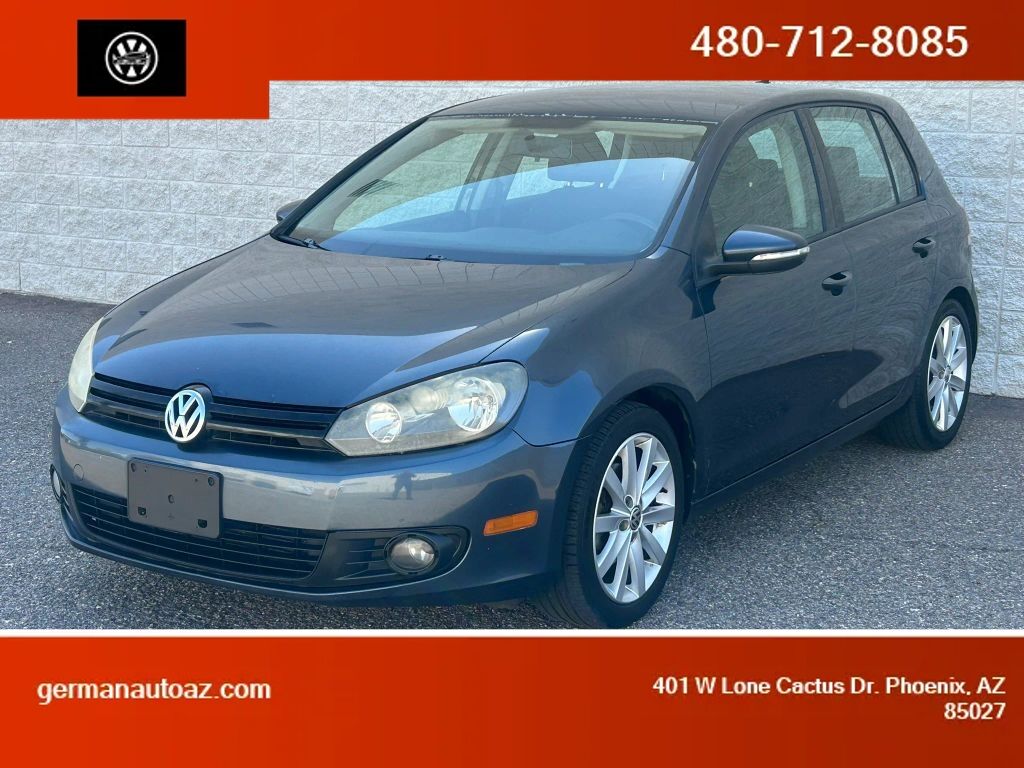2011 VOLKSWAGEN Golf
