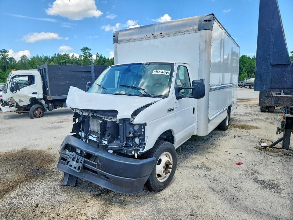 2023 FORD E-350