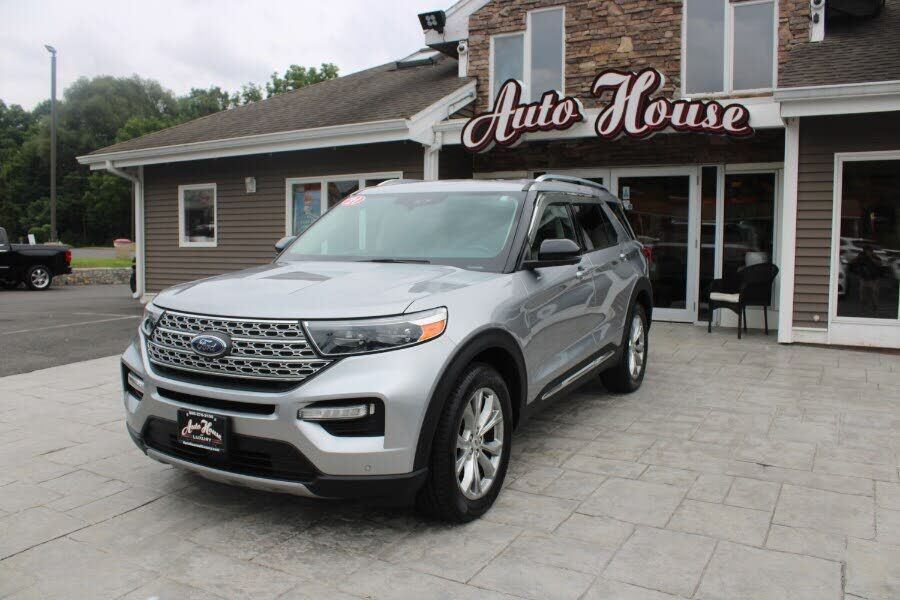 2021 FORD Explorer