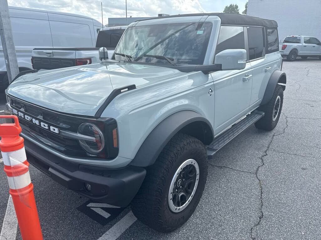 2023 FORD Bronco