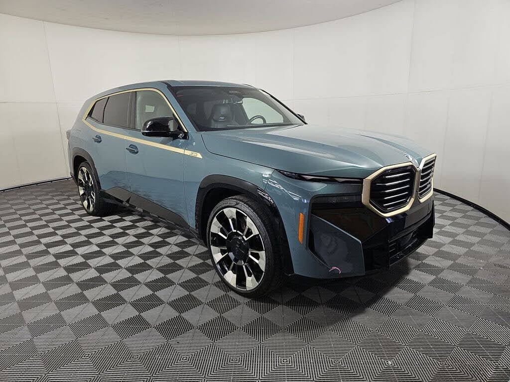2023 BMW XM