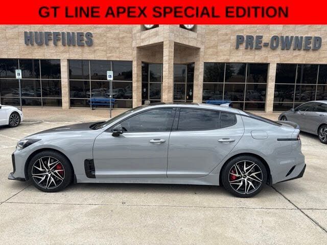 2023 KIA Stinger