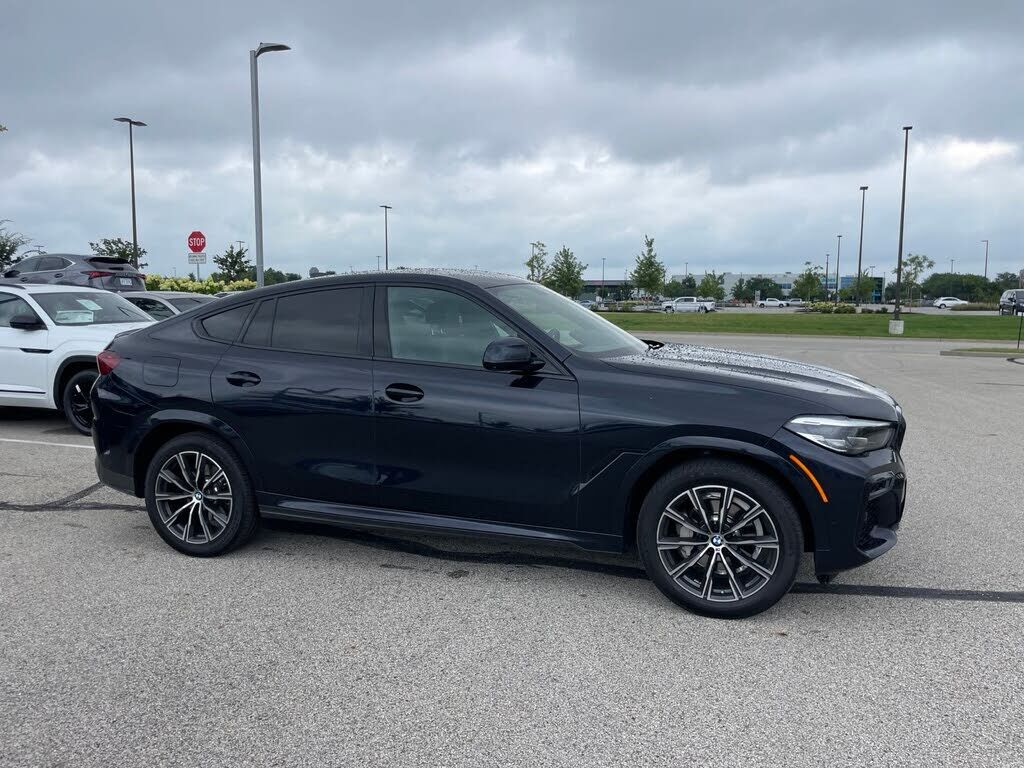 2023 BMW X6