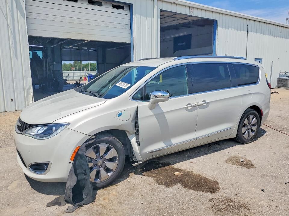 2020 CHRYSLER Pacifica