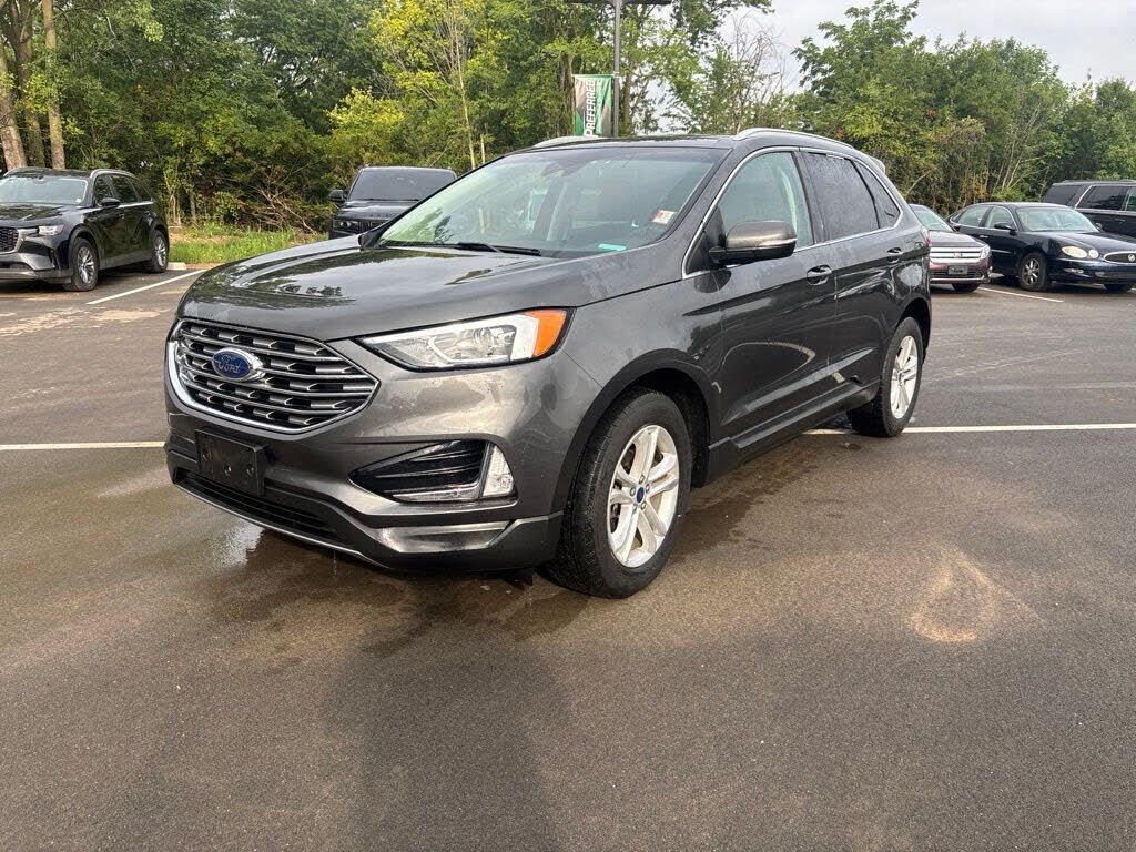 2019 FORD Edge