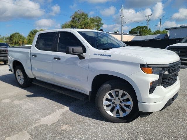 2023 CHEVROLET Silverado