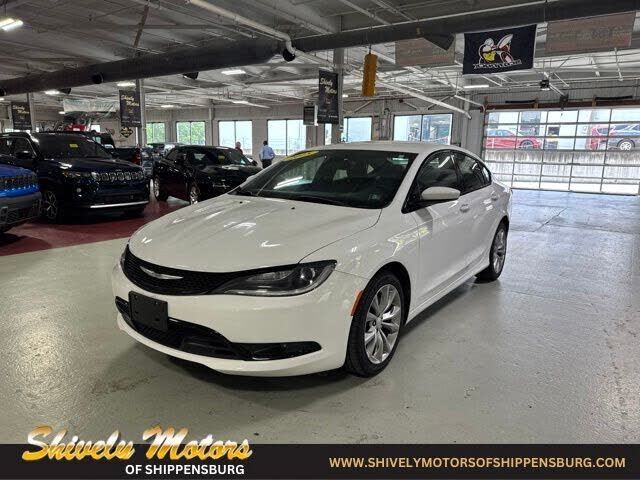 2015 CHRYSLER 200