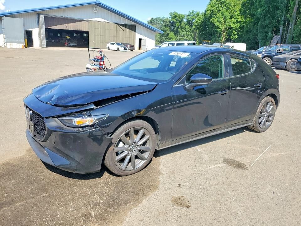 2026 MAZDA Mazda3