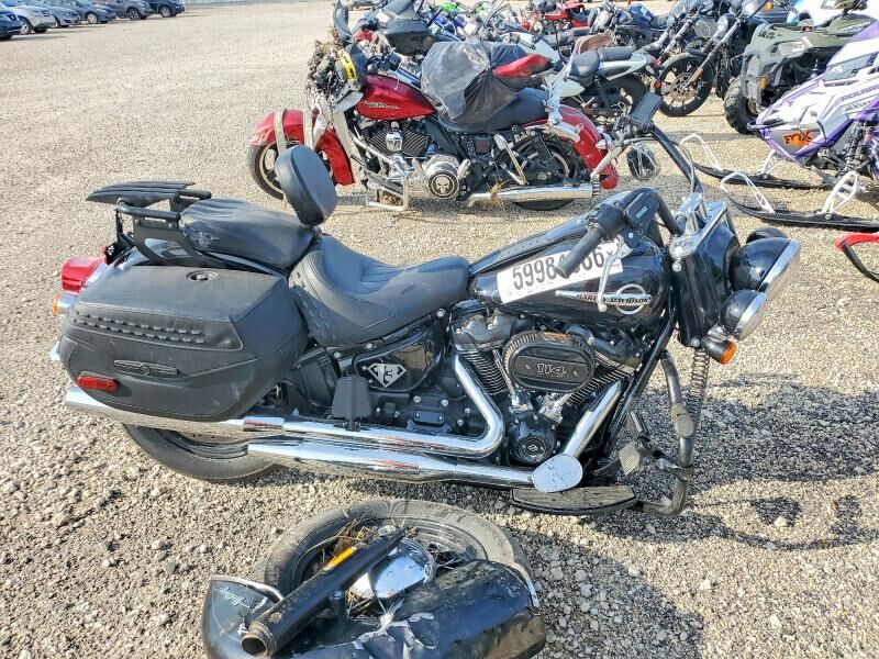 2020 HARLEY DAVIDSON FLHCS / Heritage Classic 114