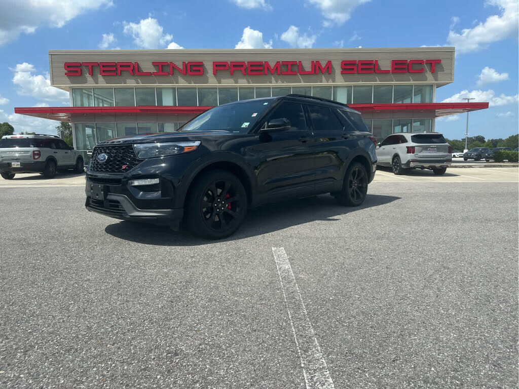 2022 FORD Explorer