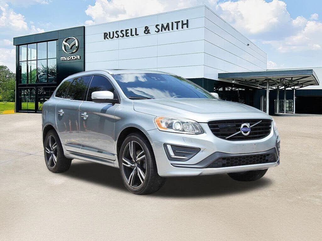 2017 VOLVO XC60