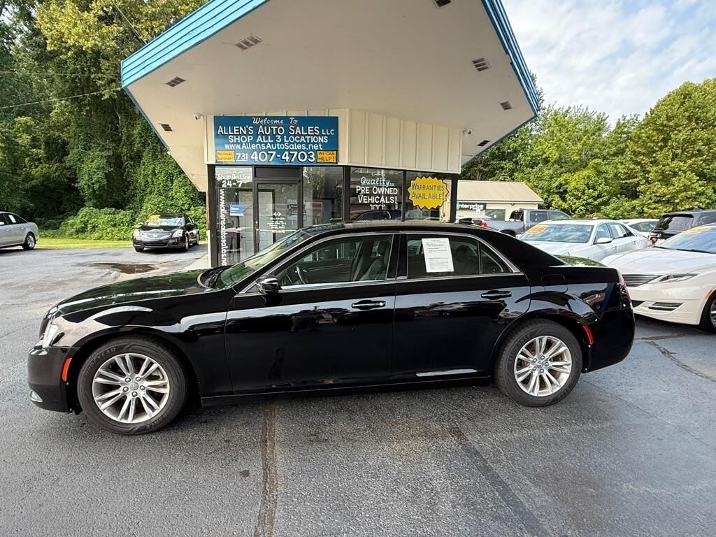 2017 CHRYSLER 300