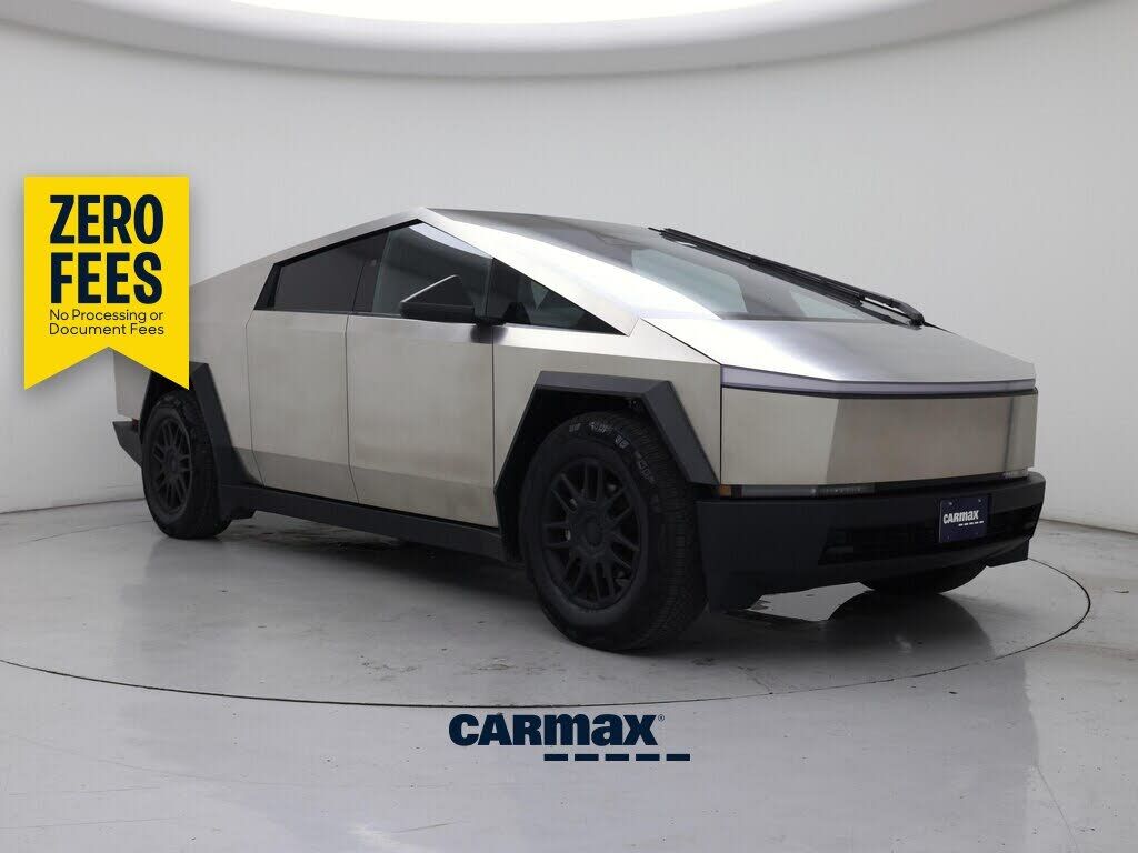 2024 TESLA Cybertruck