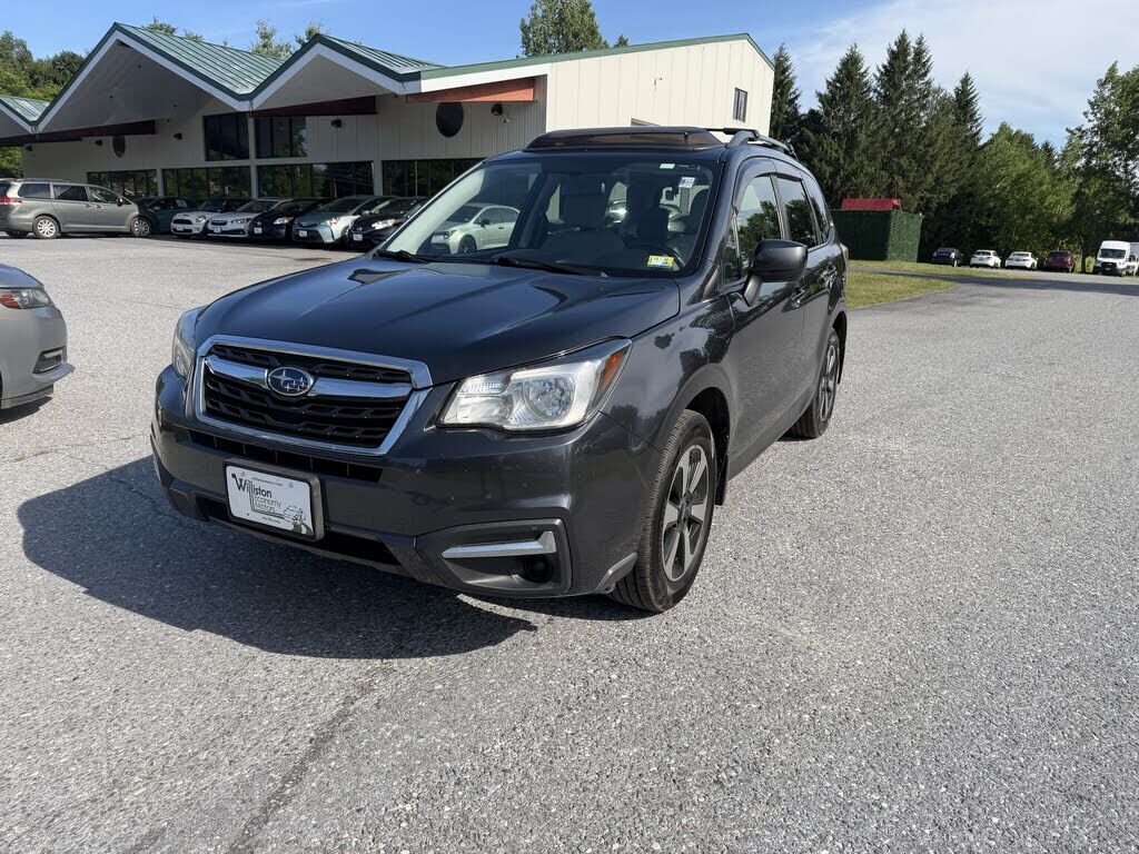 2018 SUBARU Forester