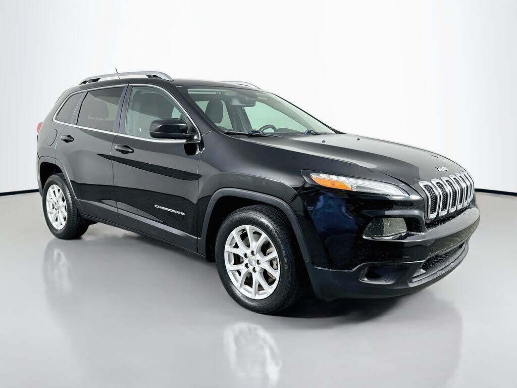 2017 JEEP Cherokee