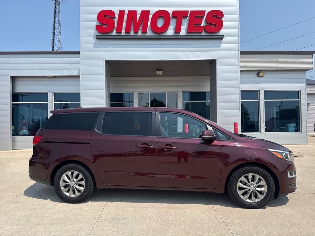 2020 KIA Sedona