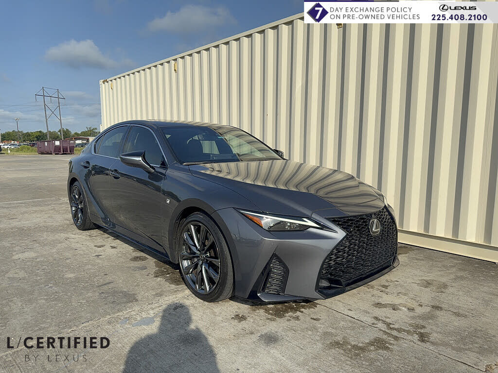 2024 LEXUS IS