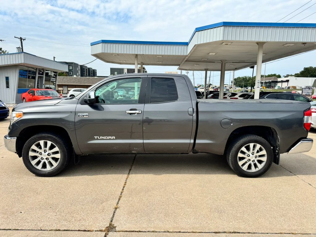 2016 TOYOTA Tundra