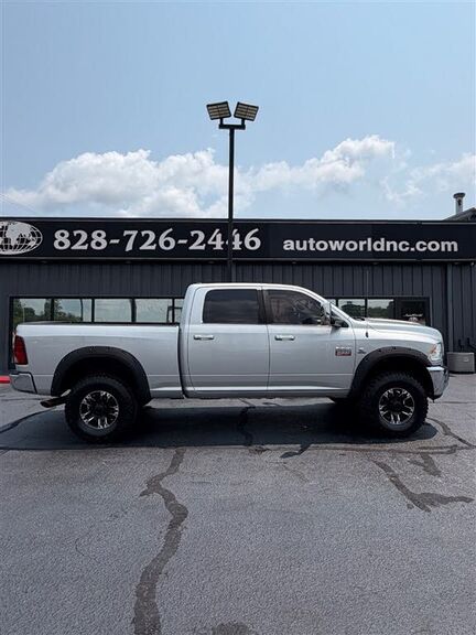 2011 DODGE Ram