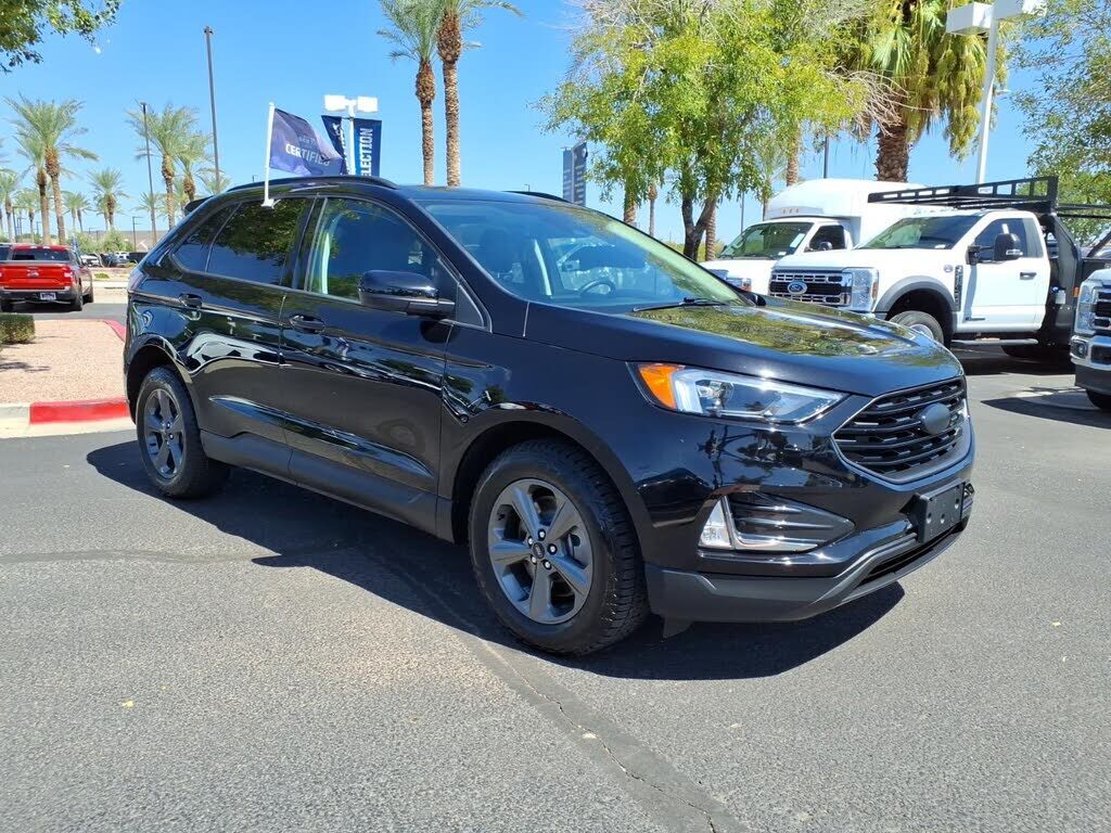 2023 FORD Edge