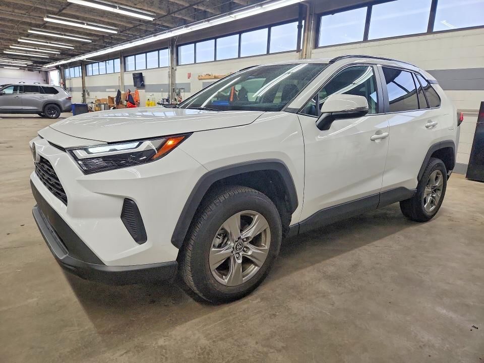 2024 TOYOTA RAV4