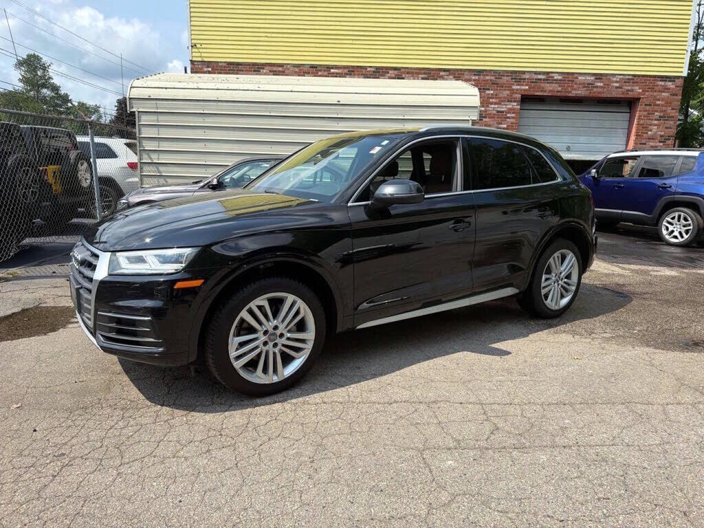 2018 AUDI Q5