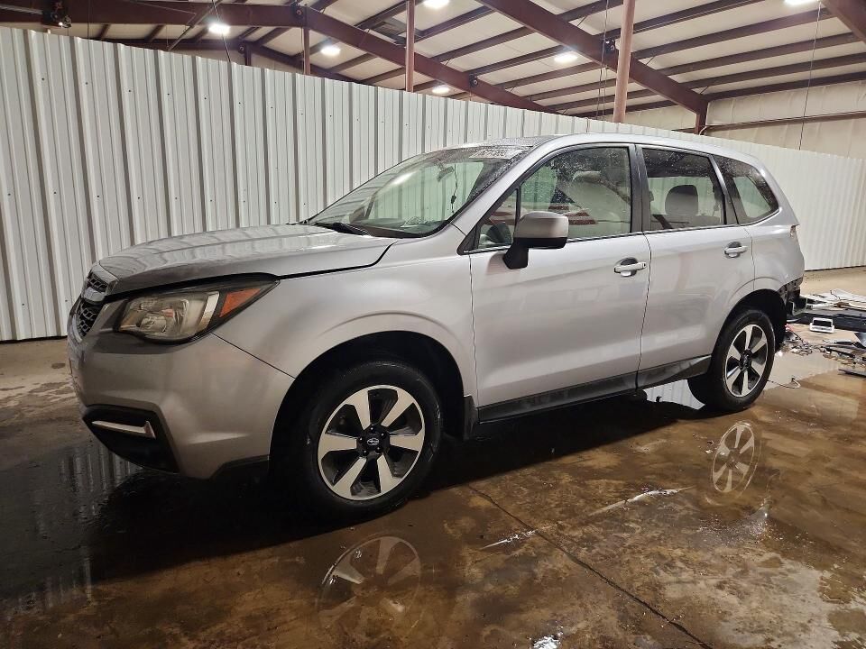 2017 SUBARU Forester