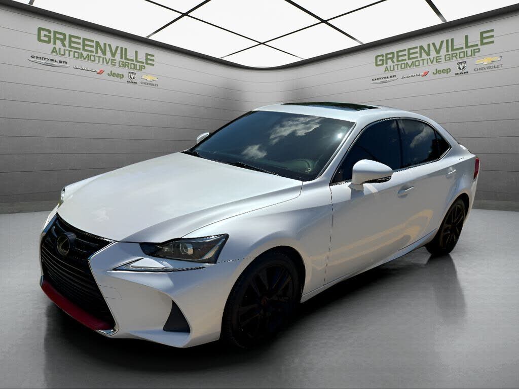 2020 LEXUS IS