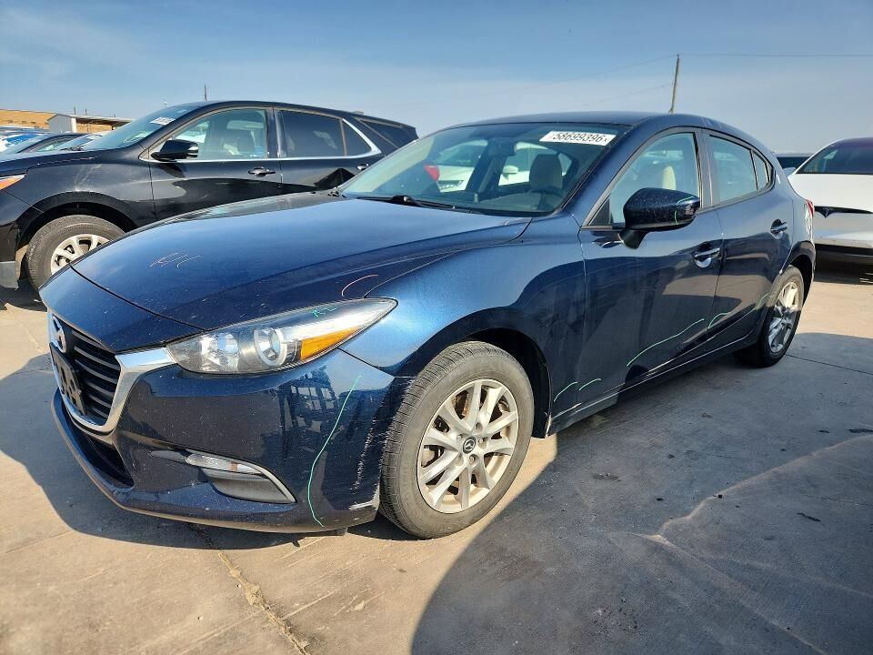 2017 MAZDA Mazda3